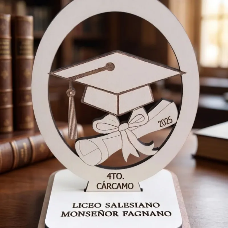 Placa de graduación en blanco
