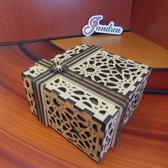 Caja de regalo crudo