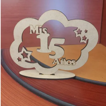 Recuerdo de 15 años de nube Crudo